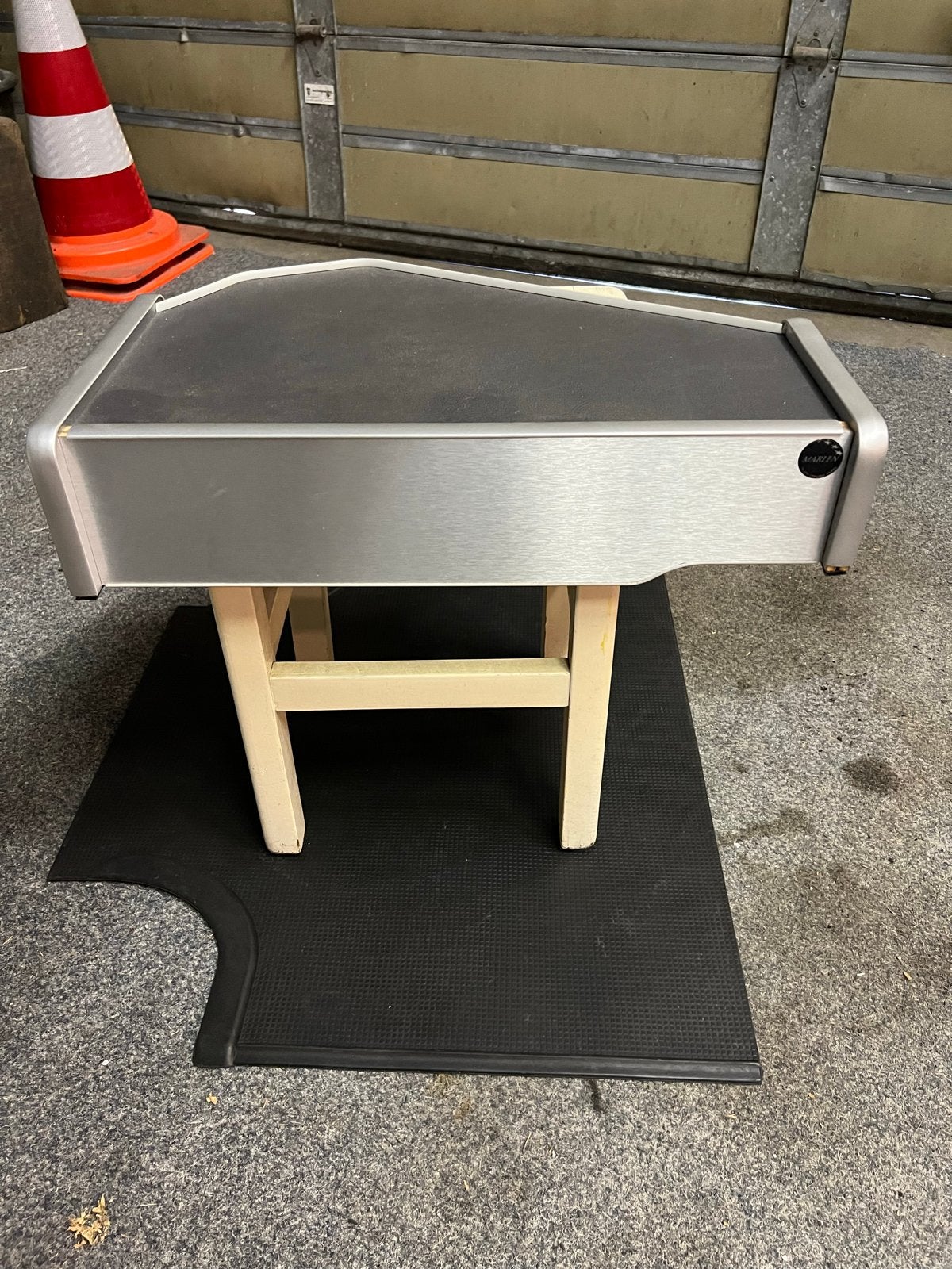 Dashboardtafel zilver voor Mercedes Benz (tot 2023), Ophalen of Verzenden, Gebruikt