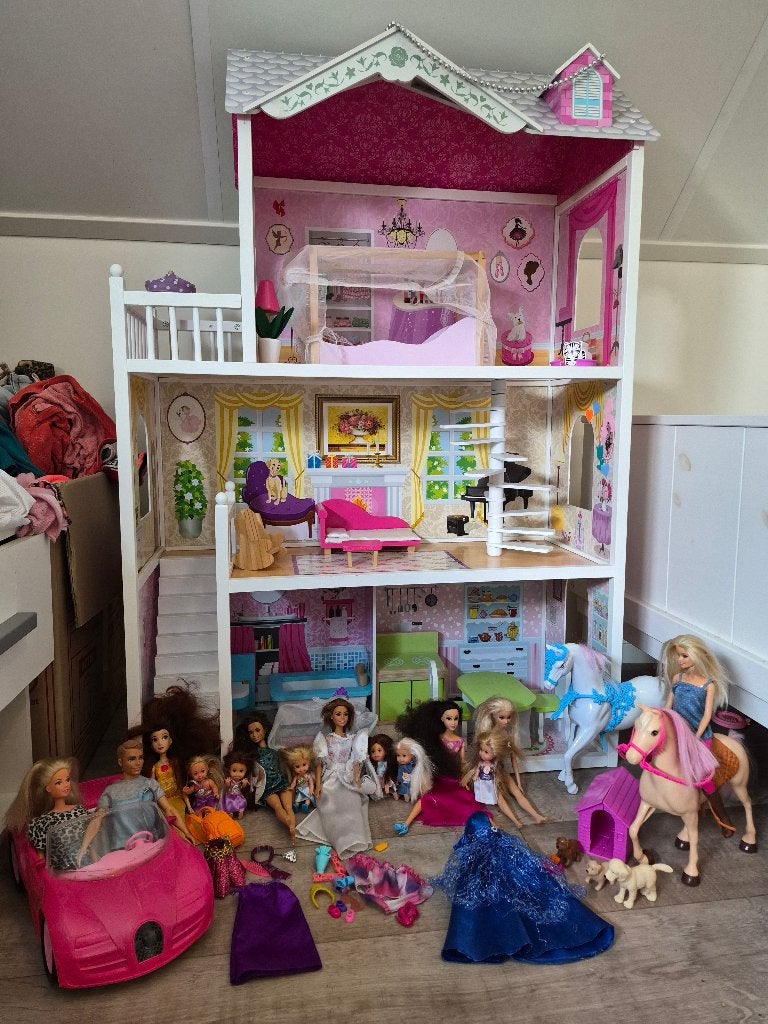 Compleet barbiehuis met accessoires, Ophalen, Gebruikt, Poppenhuis