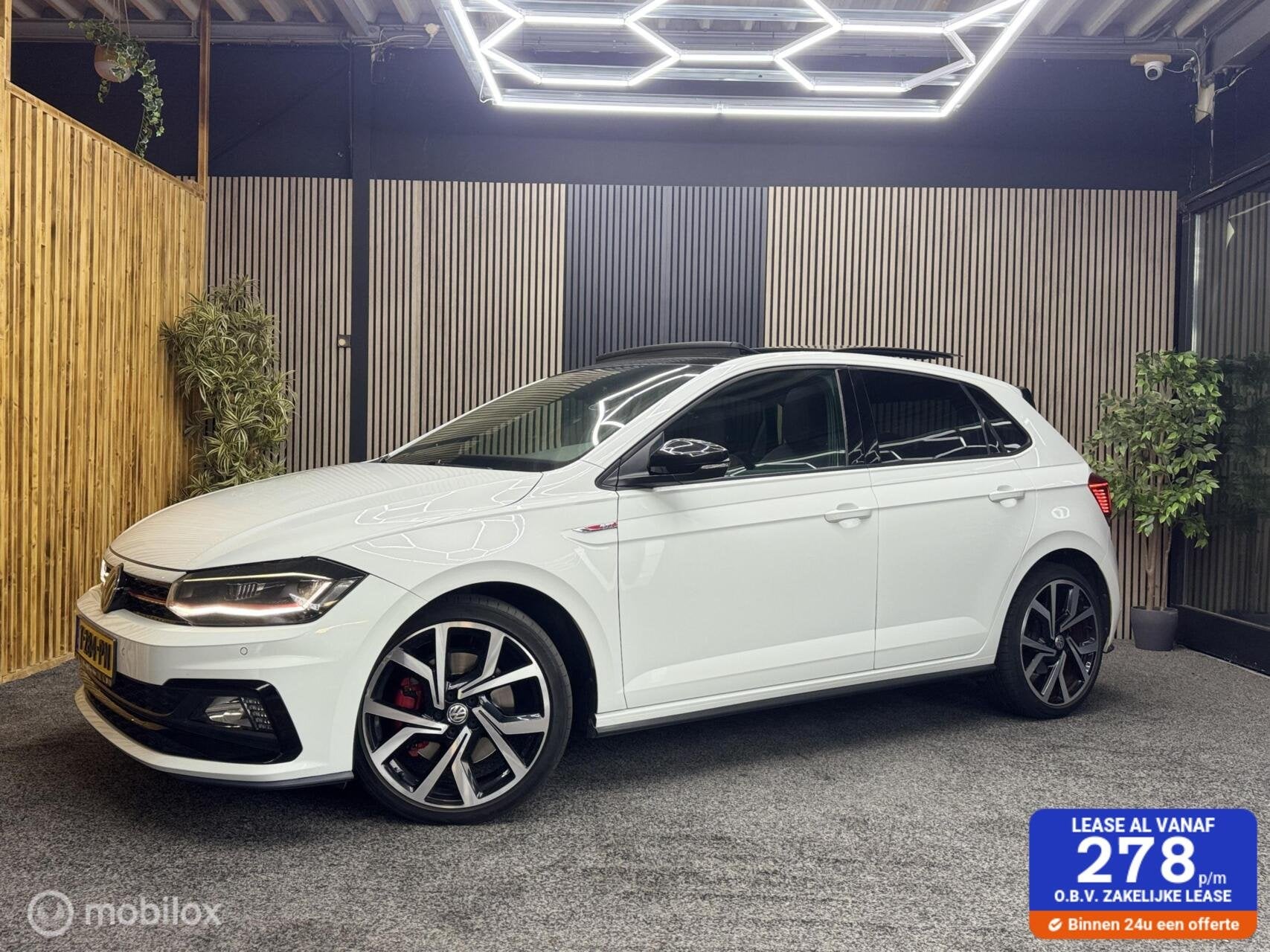 Volkswagen Polo 2.0 TSI GTI|Pano|Led|Acc|Cam|Navi|Sfeerlicht, Stof, Gebruikt, 4 cilinders, 1984 cc