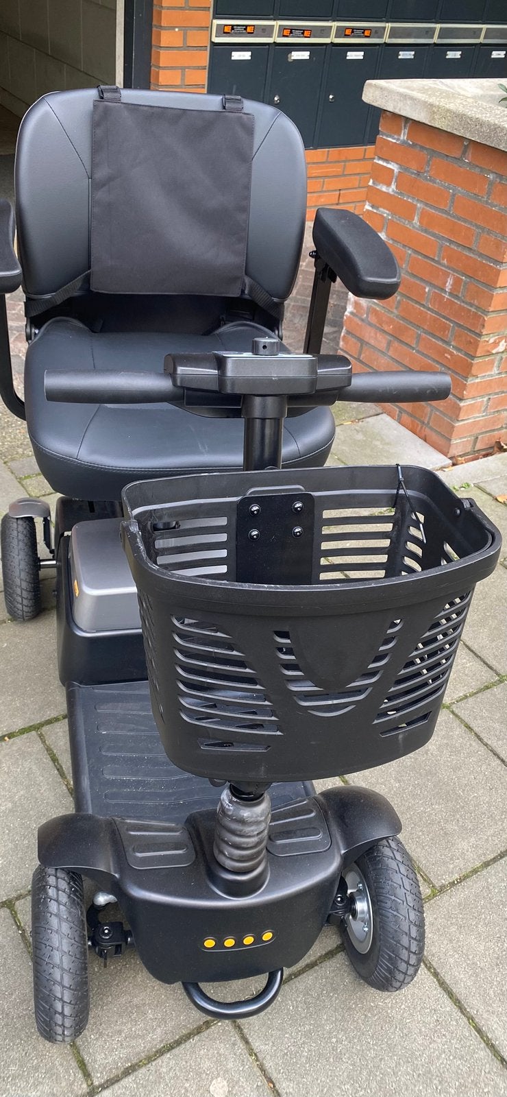 Scootmobiel Vivo, Diversen, 10 km/u of minder, Ophalen, Overige merken, 26 t/m 35 km