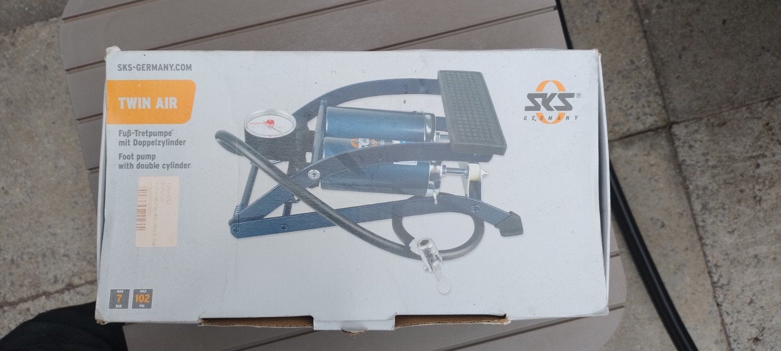 Splinternieuwe SKS Germany Twin Air voetpomp met drukmeter, Ophalen of Verzenden, Drukmeter, Nieuw
