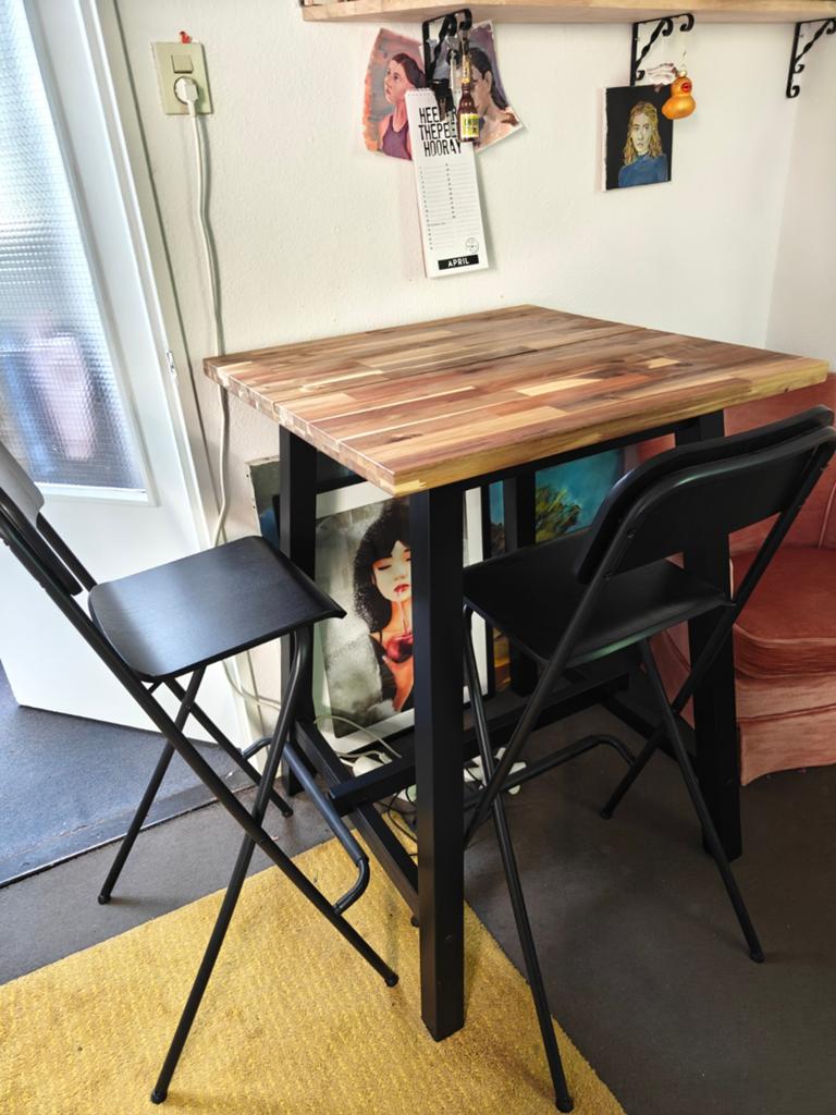 Ikea bartafel met twee stoelen, Ophalen, Zo goed als nieuw