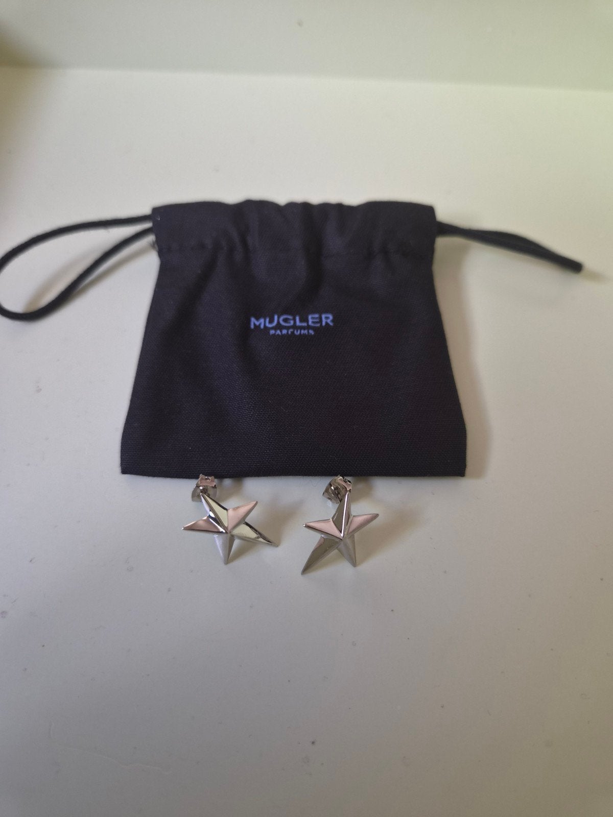 Thierry Mugler oorbellen ster, Ophalen of Verzenden, Nieuw