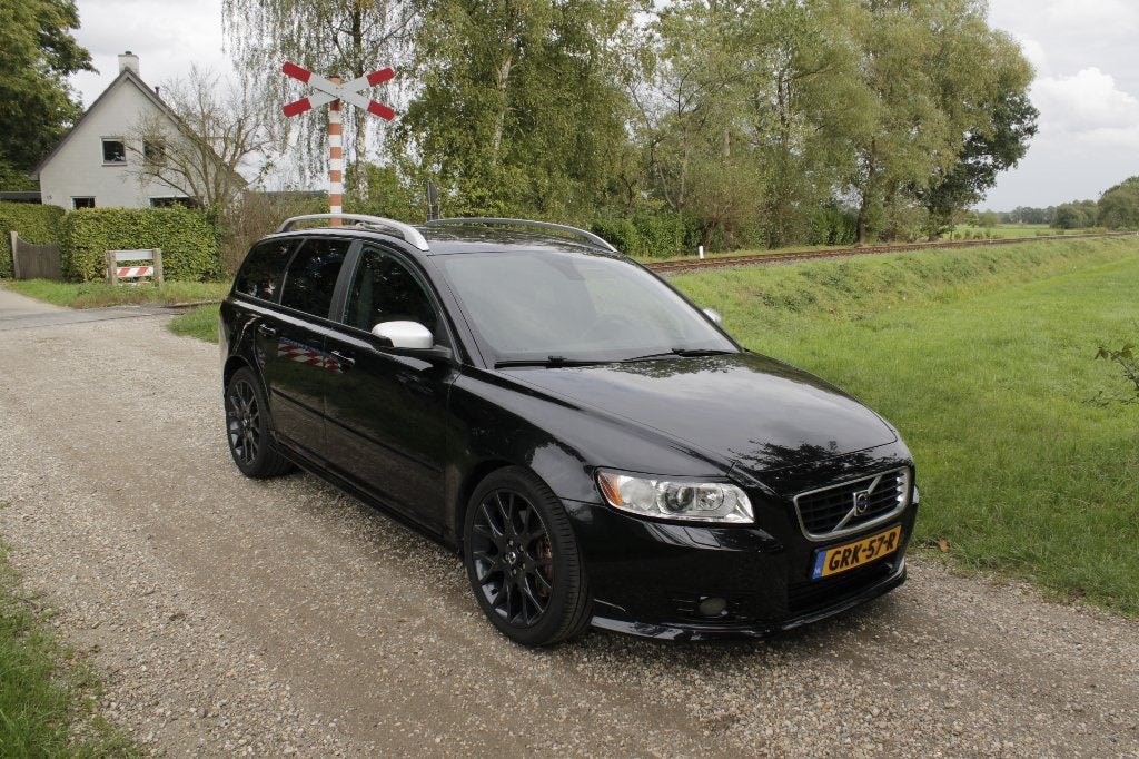 Volvo V50 2.5 T5 | Do88/Bilstein B8 | Top onderhouden, Zwart, 700 kg, Leder, Stationwagon