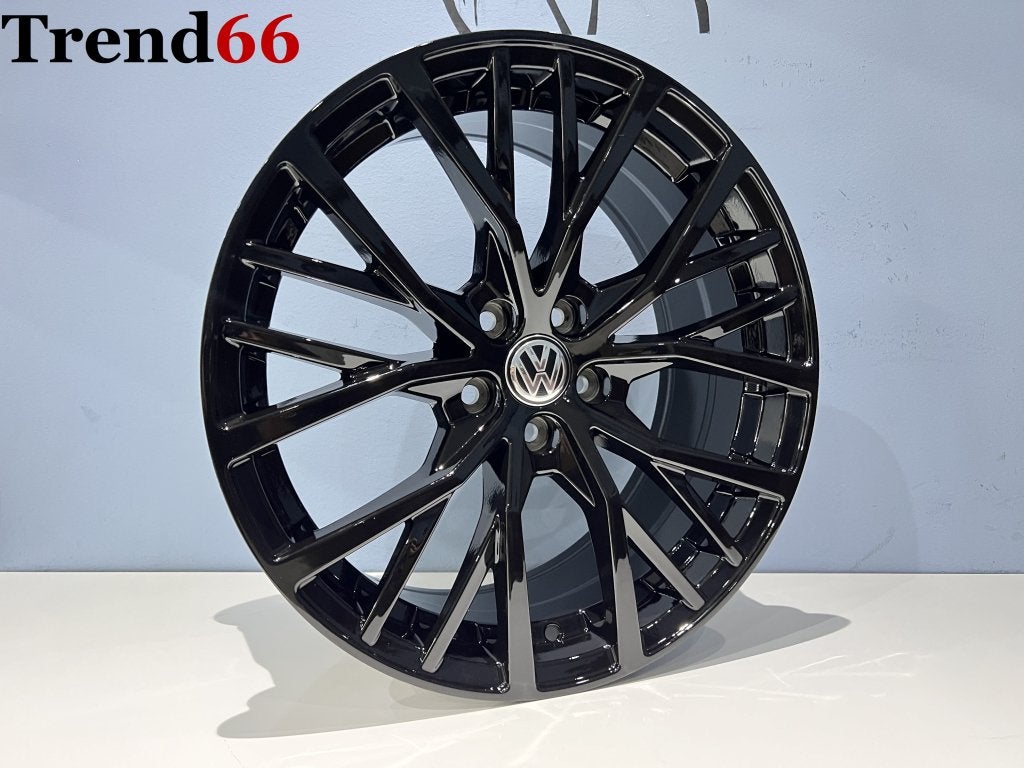 5x100 17'' Velgen Parabolica Vw Polo Audi A1 Seat Skoda, Auto-onderdelen, Banden en Velgen, Niet ingevuld, 215 mm, Velg(en), Niet ingevuld