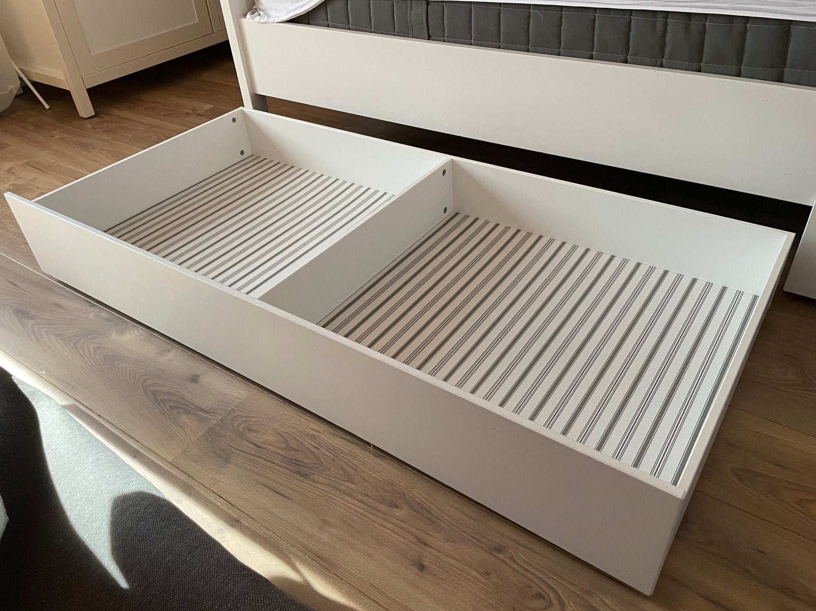 IKEA Hemnes Bedlade, set van 2, wit gebeitst, 200 cm, Ophalen, 1 of 2 laden, Zo goed als nieuw, 200 cm of meer