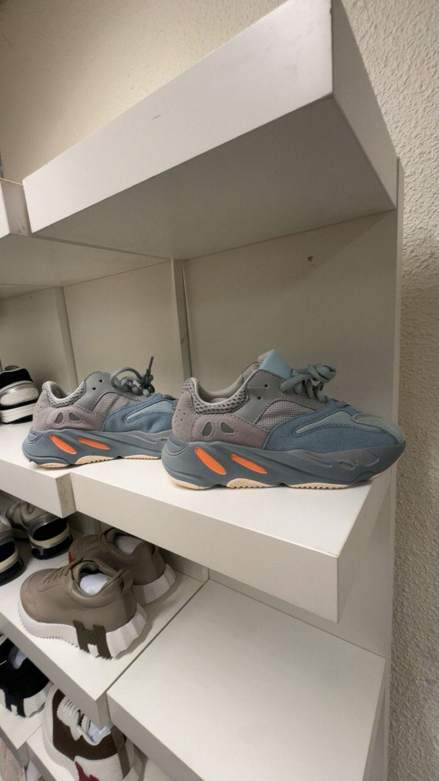 Yeezy Kids Sneakers - Diverse Modellen, Kinderen en Baby's, Gebruikt, Yeezy, Ophalen of Verzenden, Jongen of Meisje