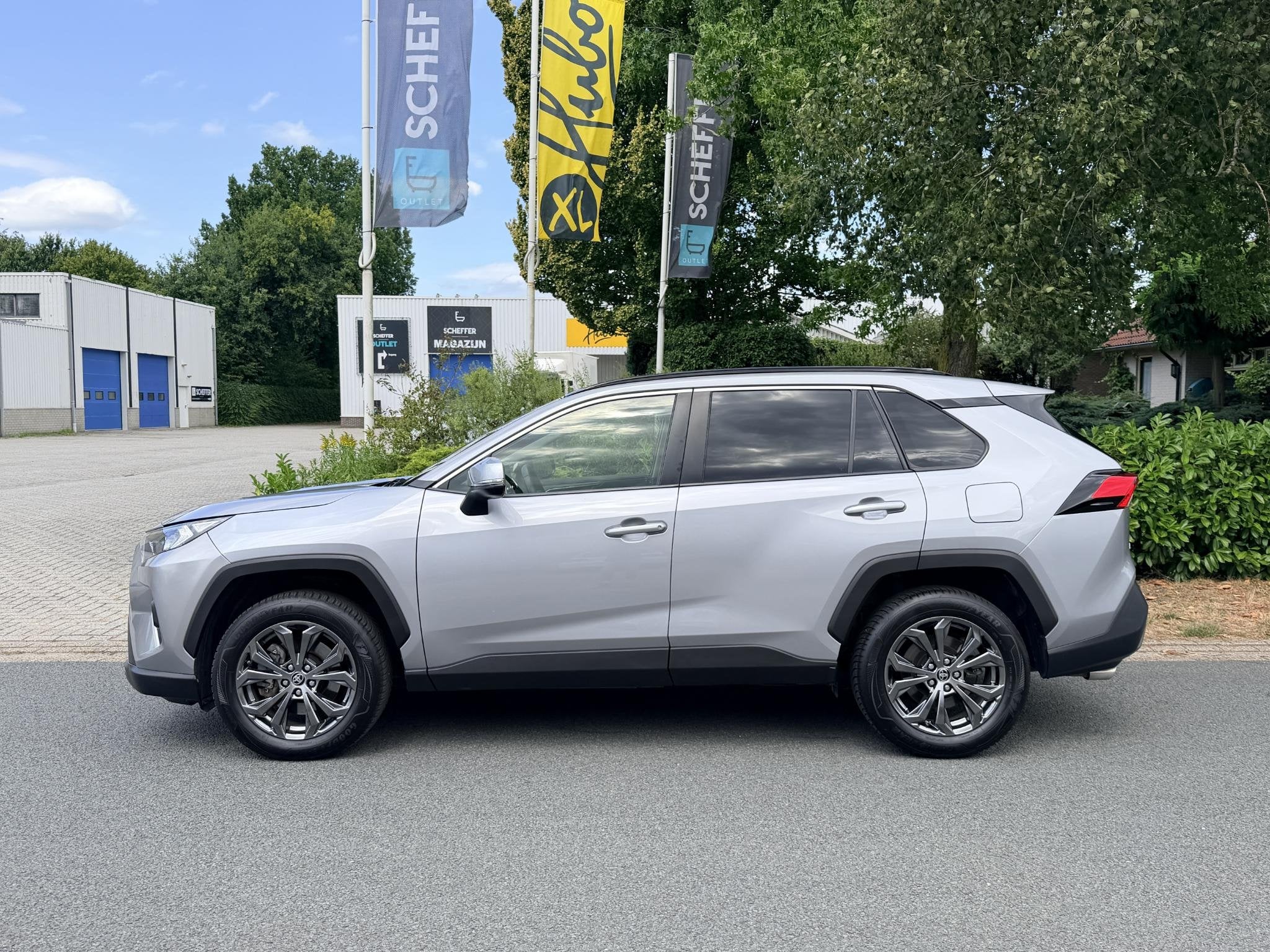 Toyota RAV4 2.5 Hybrid 218PK ACC•Navi•Keyless, Stof, Gebruikt, Euro 6, 4 cilinders