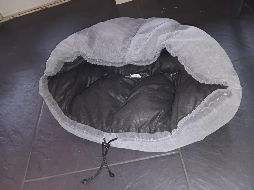 Katten mandje katten huisje, Dieren en Toebehoren, Kattenmanden, Ophalen of Verzenden, Nieuw, Overige