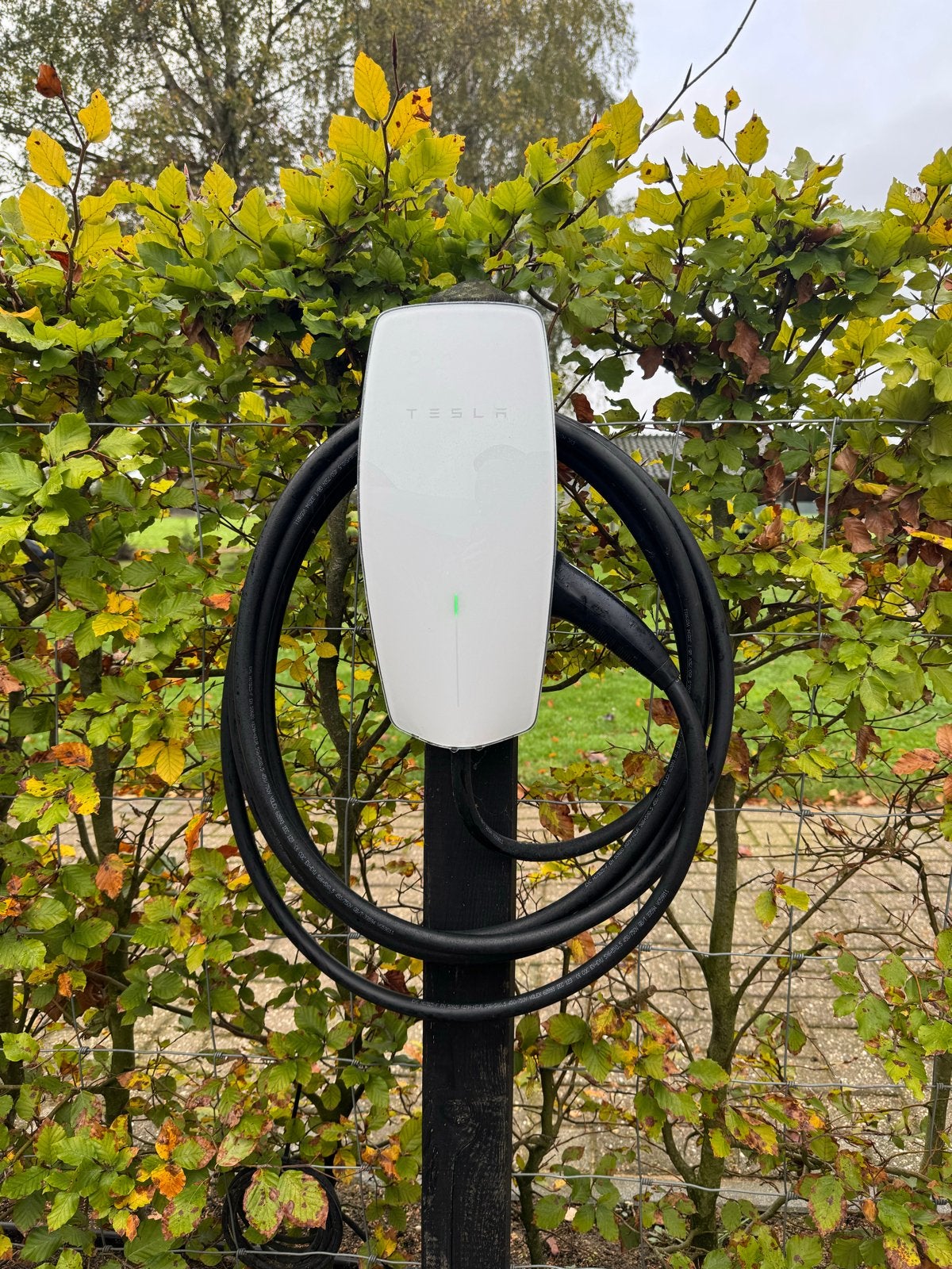 Tesla Wall Connector Gen 3 - Zo goed als nieuw, Ophalen of Verzenden, Zo goed als nieuw, Laadkabel