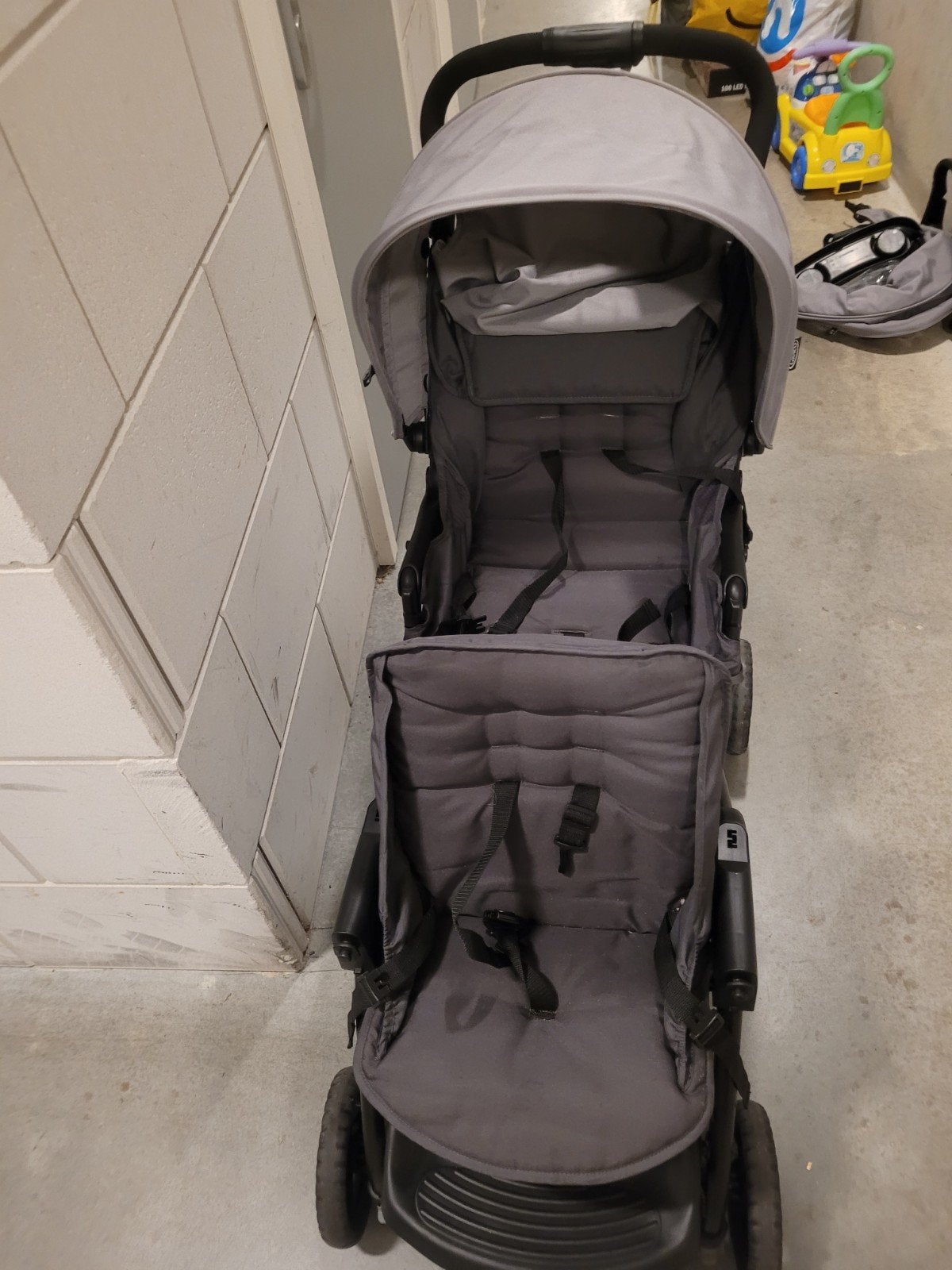 buggy voor 2 kinderen, Ophalen, Gebruikt
