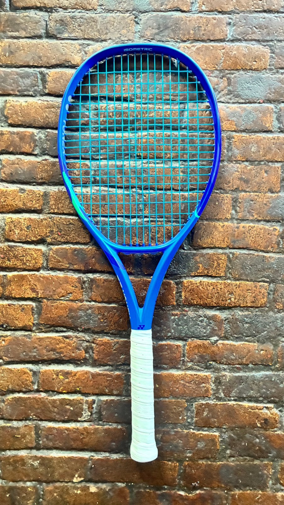 Yonex ezone 100 (2025), grip size 3, Sport en Fitness, Tennis, Overige merken, Ophalen of Verzenden, Zo goed als nieuw, Racket