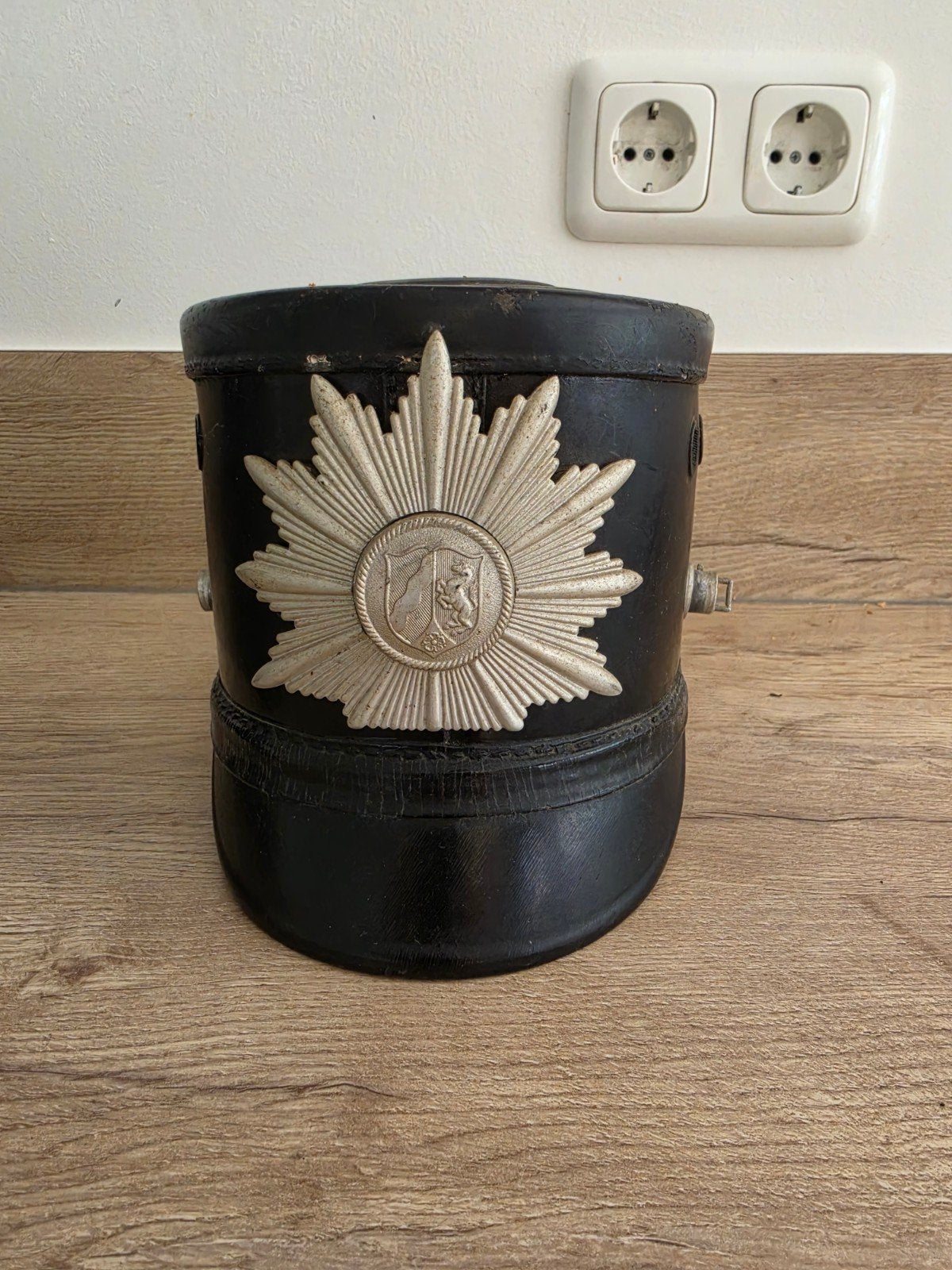Duitse Politie Tschako Shako - Nordrhein Westfalen (na WO2), Ophalen of Verzenden
