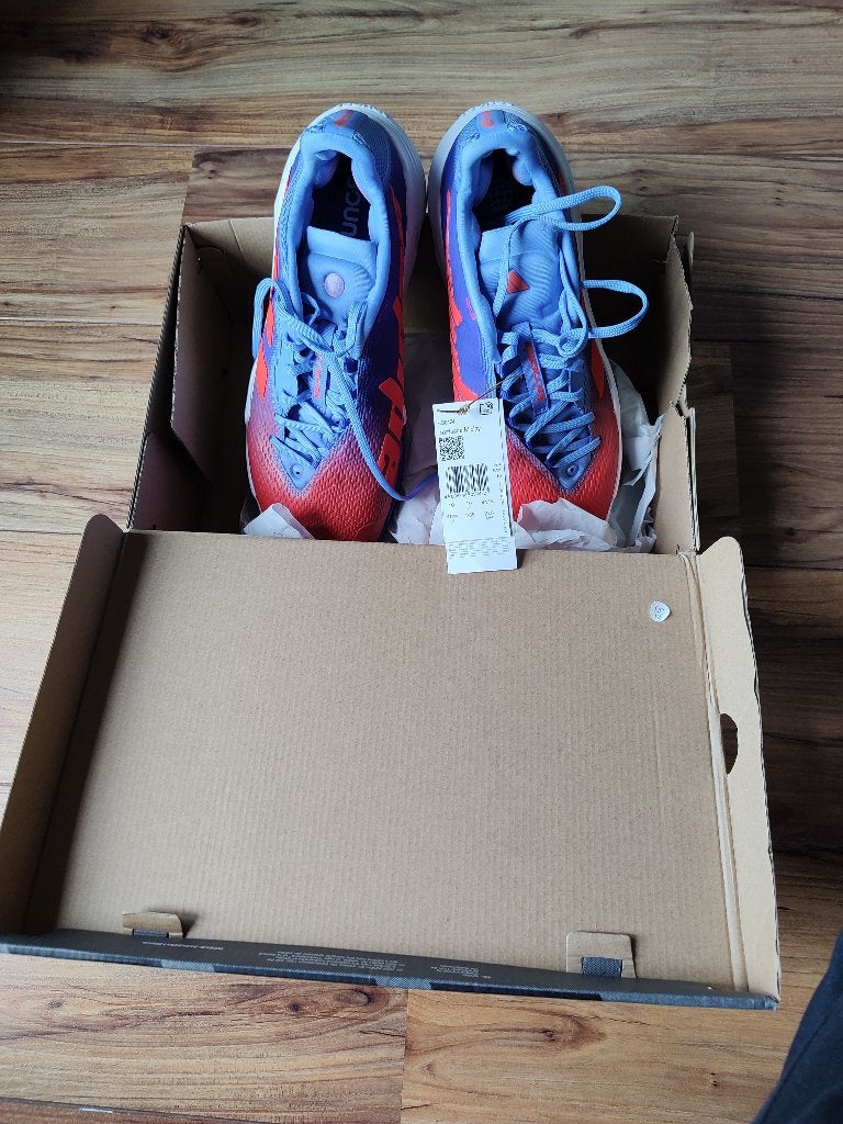 Adidas Barricade heren nieuw 44 2/3, Kleding | Heren, Schoenen, Overige kleuren, Sportschoenen, Nieuw, Ophalen of Verzenden