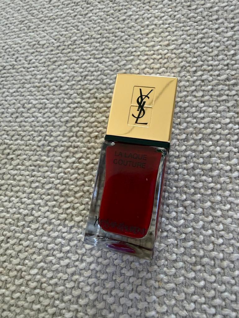 YSL La Laque Couture Nagellak - Nummer 6, Sieraden, Tassen en Uiterlijk, Uiterlijk | Cosmetica en Make-up, Gebruikt, Make-up, Handen en Nagels
