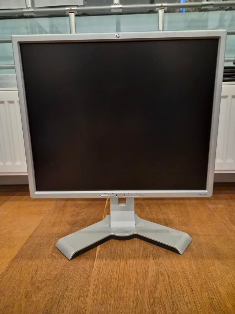 HP HSTND-2B01 PH466A 19 inch LCD Monitor Beeldscherm, Computers en Software, Monitoren, Gebruikt, 60 Hz of minder, DVI, VGA, In hoogte verstelbaar