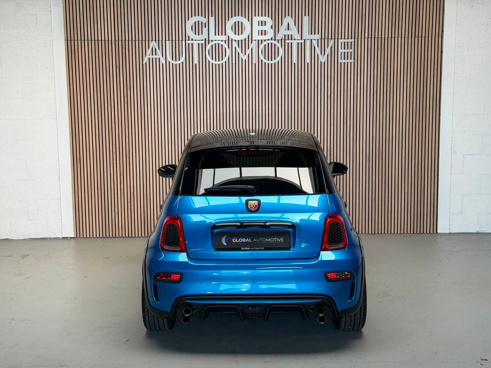 Abarth 695 Competizione Tributo 131 Rally - SABELT - BEATS -, Auto's, Voorwielaandrijving, Electronic Stability Program (ESP)