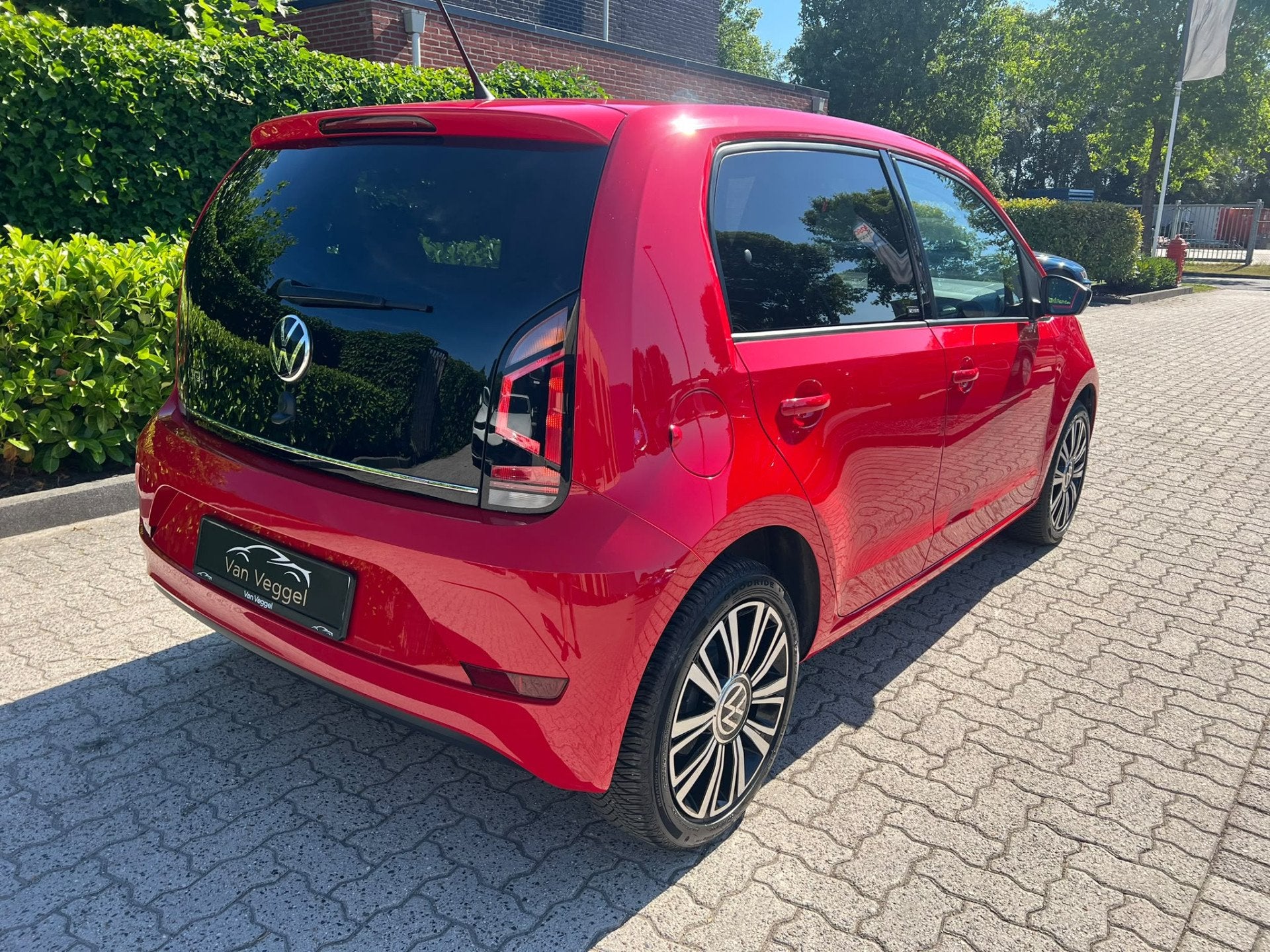Foto 3 van Volkswagen up! 1.0 airco, multi stuur, stoelverw (bj 2022)