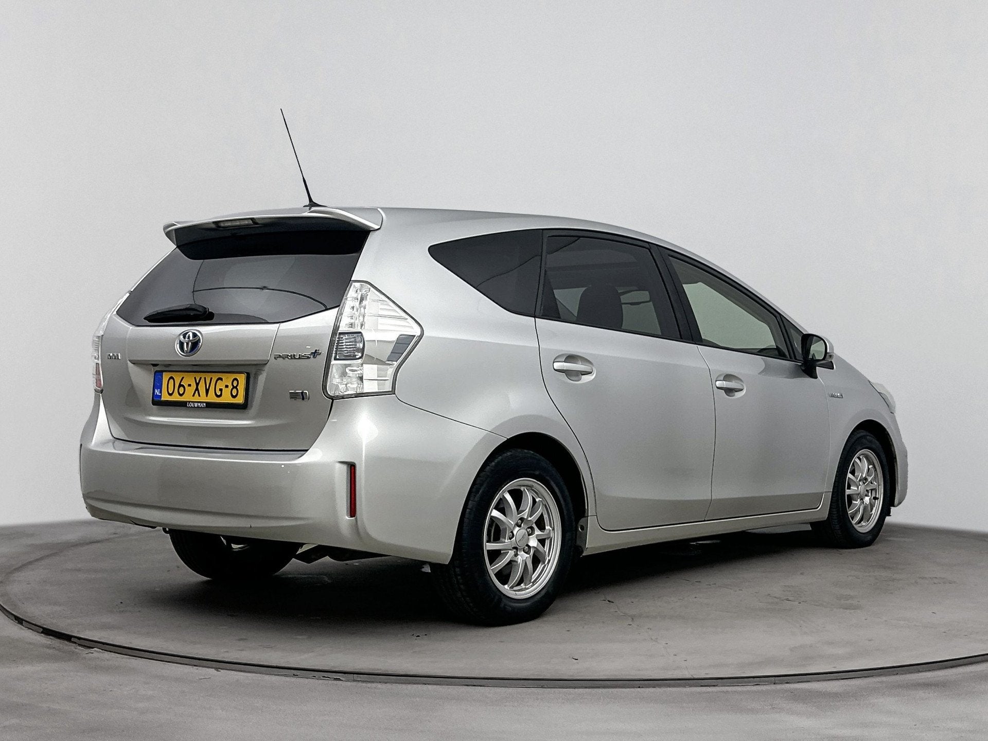 Toyota Prius Wagon 1.8 Dynamic Business | 7P | Pano | Parkee, Auto's, Gebruikt, 4 cilinders, Origineel Nederlands, Grijs
