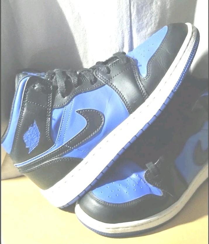 Nike Air Jordan 1 Mid Royal Blue Zwart Maat 38.5, Schoentjes, Verzenden, Zo goed als nieuw, Nike