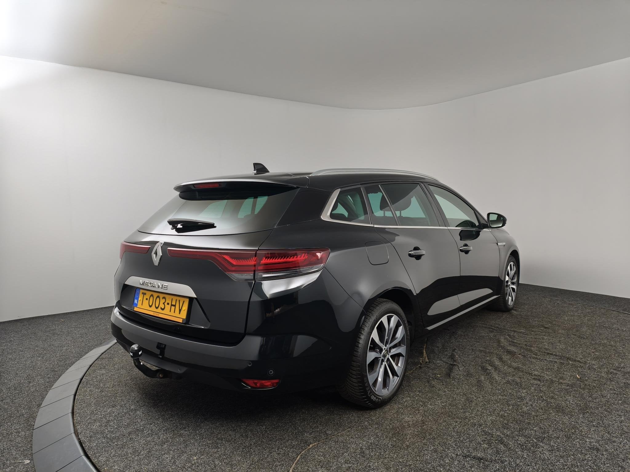 Renault Mégane Estate 1.3 TCe 140 Techno | Automaat | Trekh, Stof, Gebruikt, 4 cilinders, Met garantie (alle)