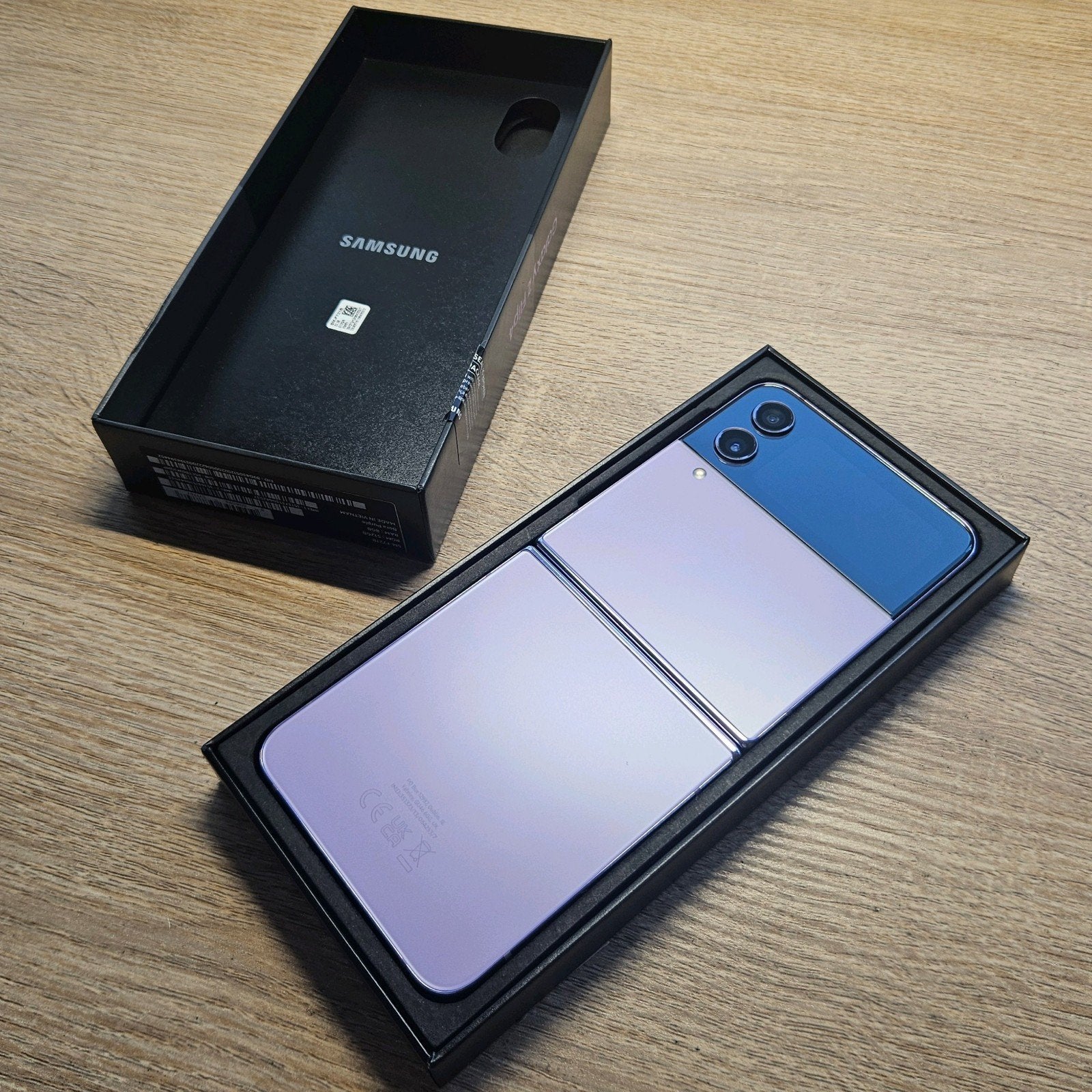 Samsung Galaxy Z Flip4 512GB - Nieuw in originele verpakking