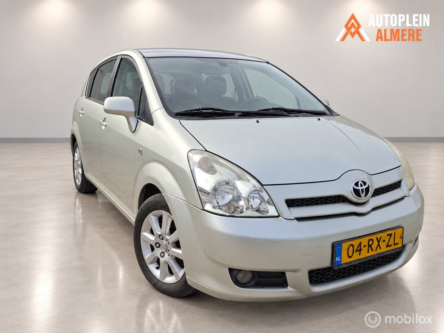 Toyota Corolla Verso 1.8 VVT-i Sol (7 persoons), Auto's, Gebruikt, 4 cilinders, 129 pk, 7 stoelen