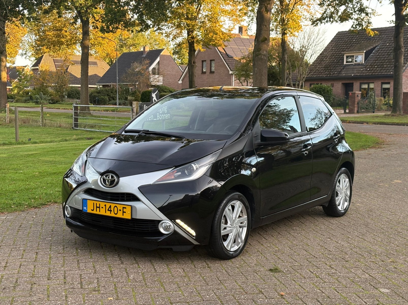 Toyota Aygo X-Sport | •1e eigenaar •AchteruitrijCam •LageKm, Auto's, Voorwielaandrijving, 4 stoelen, Zwart, Origineel Nederlands