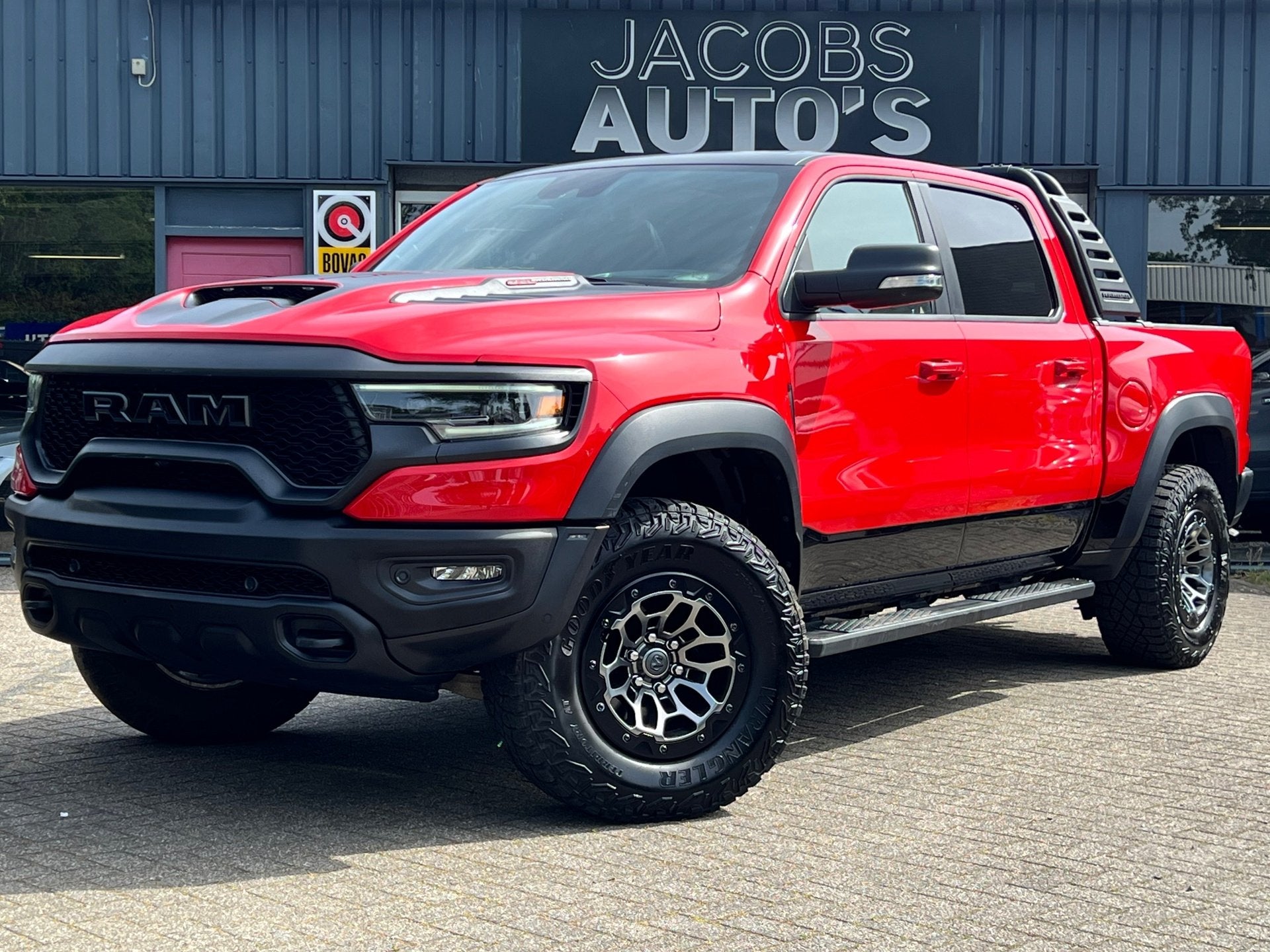 Dodge Ram 1500 6.2 V8 4x4 Crew Cab TRX, Auto's, Dodge, Bedrijf, Te koop, RAM 1500, 360° camera, 4x4, ABS, Achteruitrijcamera, Airbags