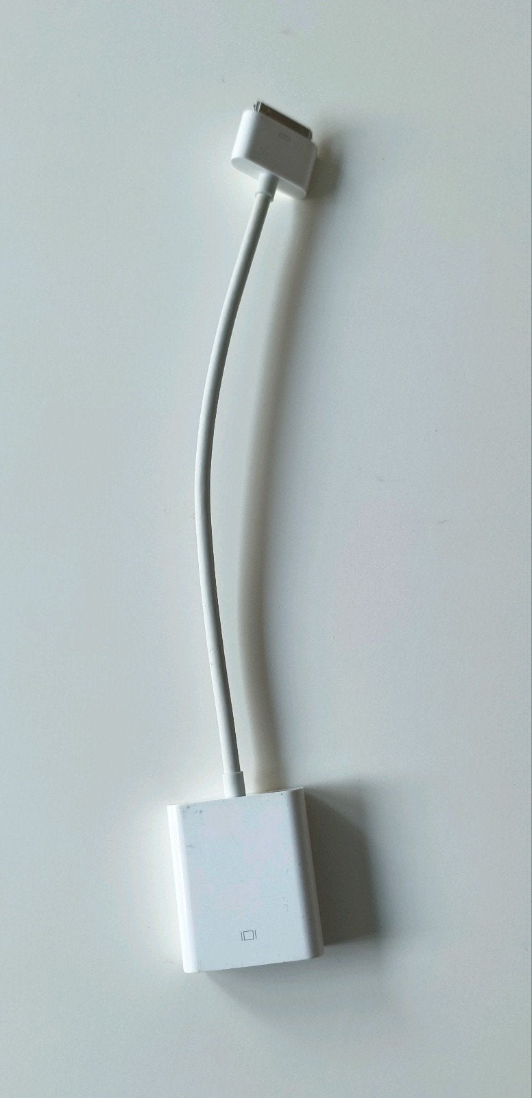 Apple 30-pins naar VGA Adapter (Model A1368), Ophalen of Verzenden, Gebruikt, Minder dan 2 meter, Overige kabels