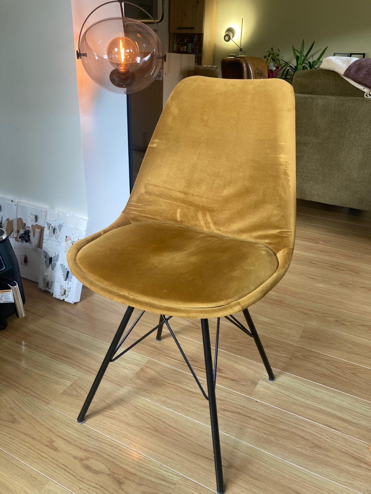 6 Kick Collection velvet kuipstoelen (eetkamerstoelen) in di, Ophalen, Overige kleuren, Modern, Scandinavisch, Zo goed als nieuw