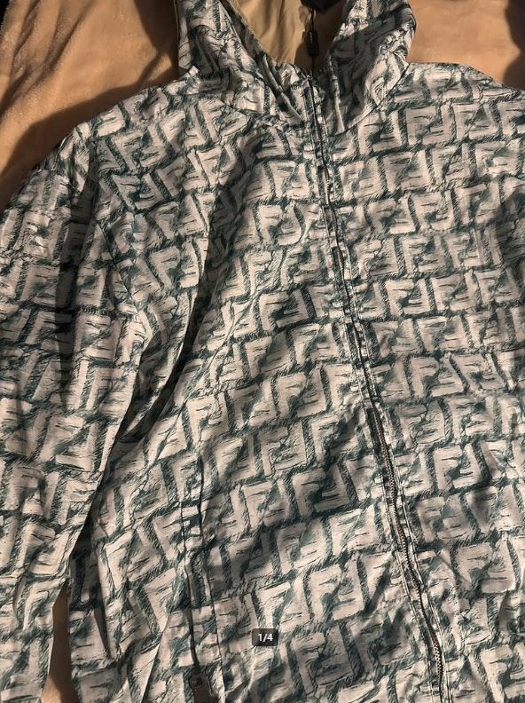 Fendi zomer jas dubbel zijdig Maat L, Maat 52/54 (L), Beige, Nieuw, Ophalen of Verzenden