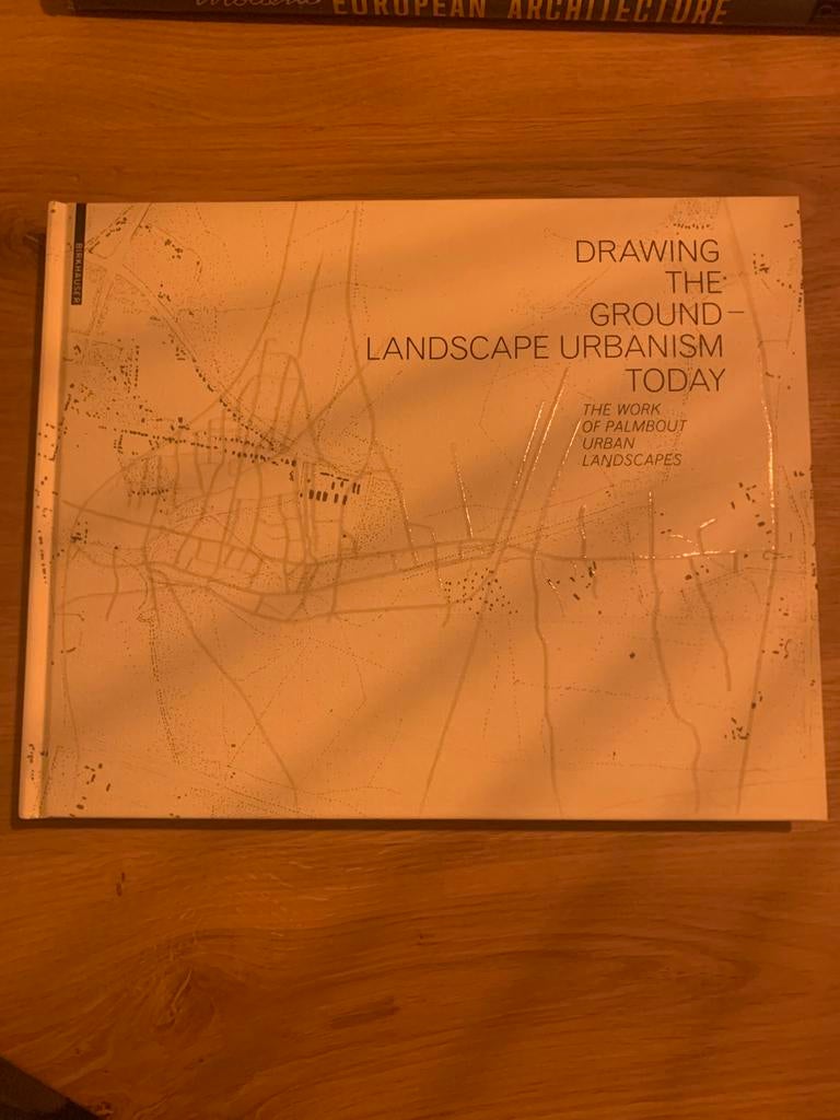 Drawing the ground landscaps urbanism today, Ophalen of Verzenden, Zo goed als nieuw, Stijl of Stroming