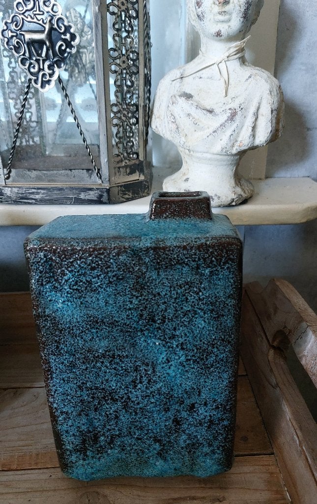 Ikabana chimney vaas Pieter Groeneveldt, Ophalen