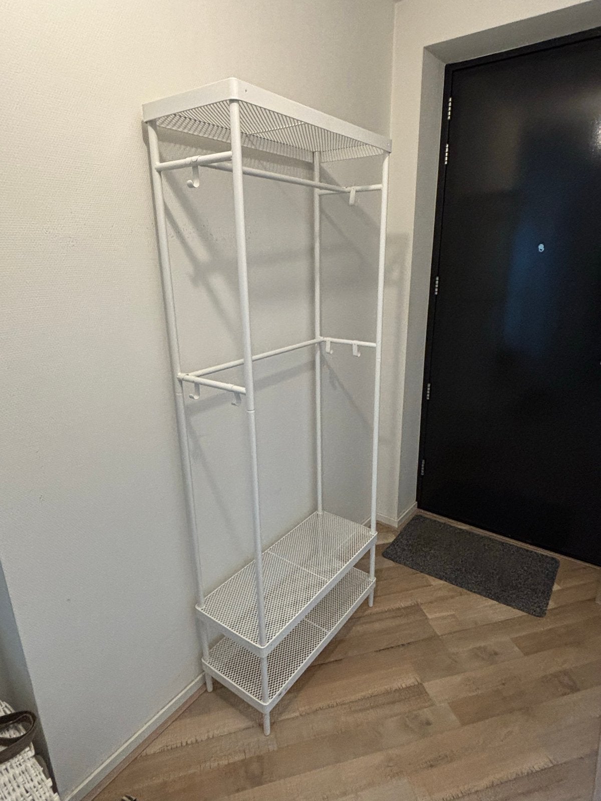 Witte staande kapstok - ikea mackapar, Huis en Inrichting, Woonaccessoires | Kapstokken, Ophalen, Gebruikt, Metaal, Staande kapstok