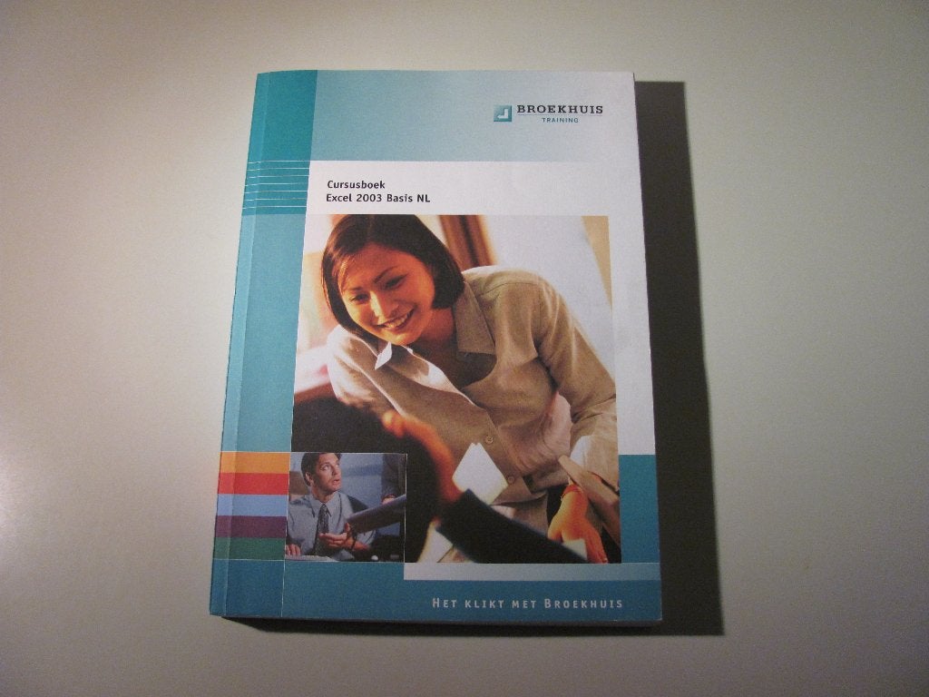 Cursusboek Excel 2003 Basis NL / Broekhuis Training, Boeken, Ophalen of Verzenden, Beta, Gelezen