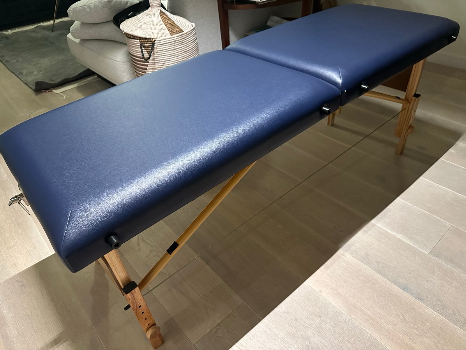 Massage tafel met lakens, Ophalen, Zo goed als nieuw, Massagetafel
