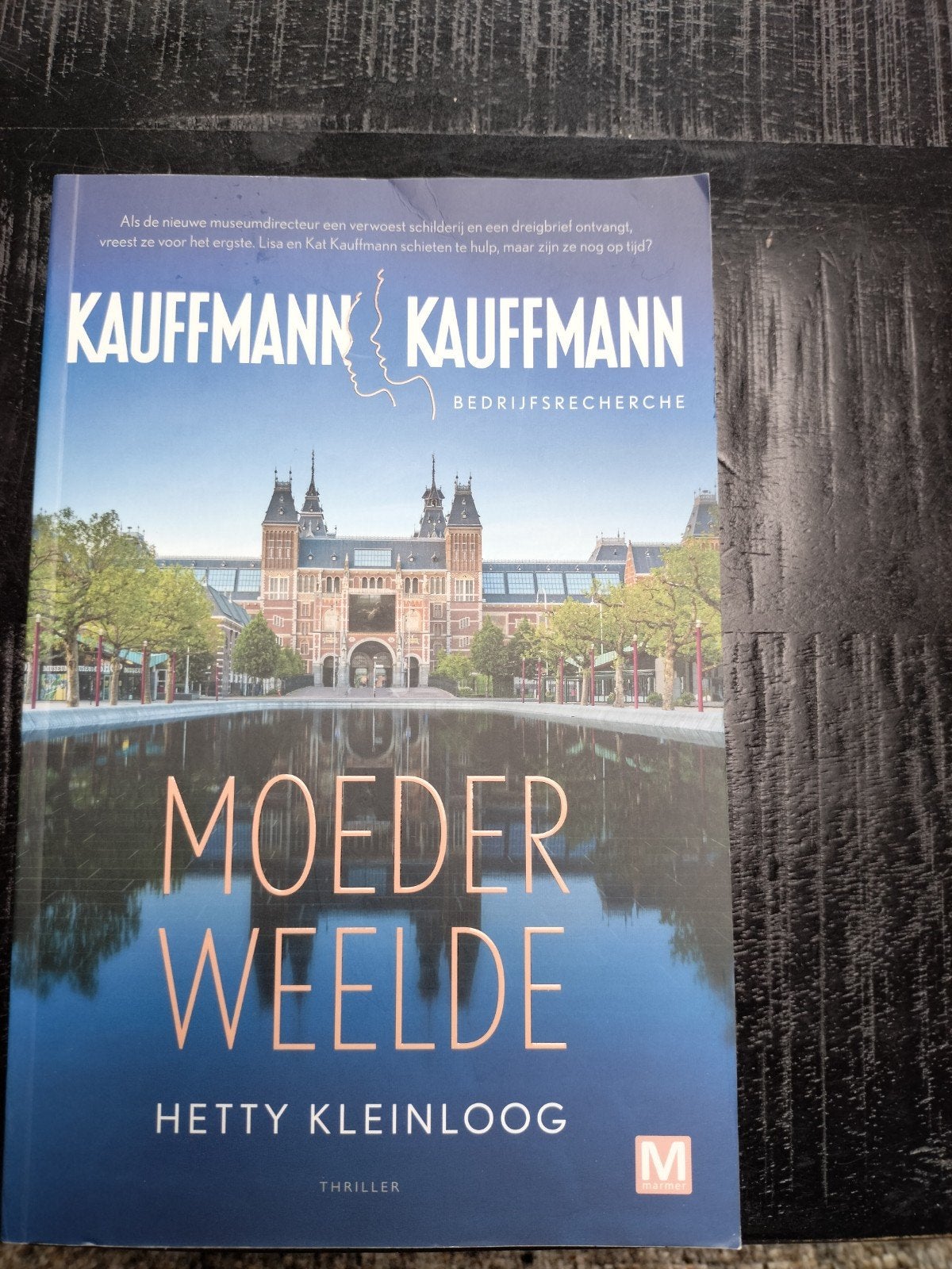 Kauffmann & Kauffmann: Moeder Weelde  Hetty Kleinloog (Thri, Boeken, Thrillers, Zo goed als nieuw, Nederland, Ophalen of Verzenden