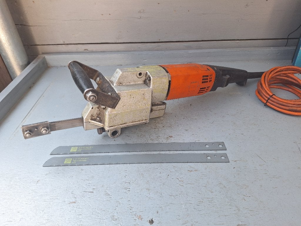 Fein AStx649 steekzaagmachine, Gebruikt, 70 mm of meer, 600 tot 1200 watt, Ophalen of Verzenden