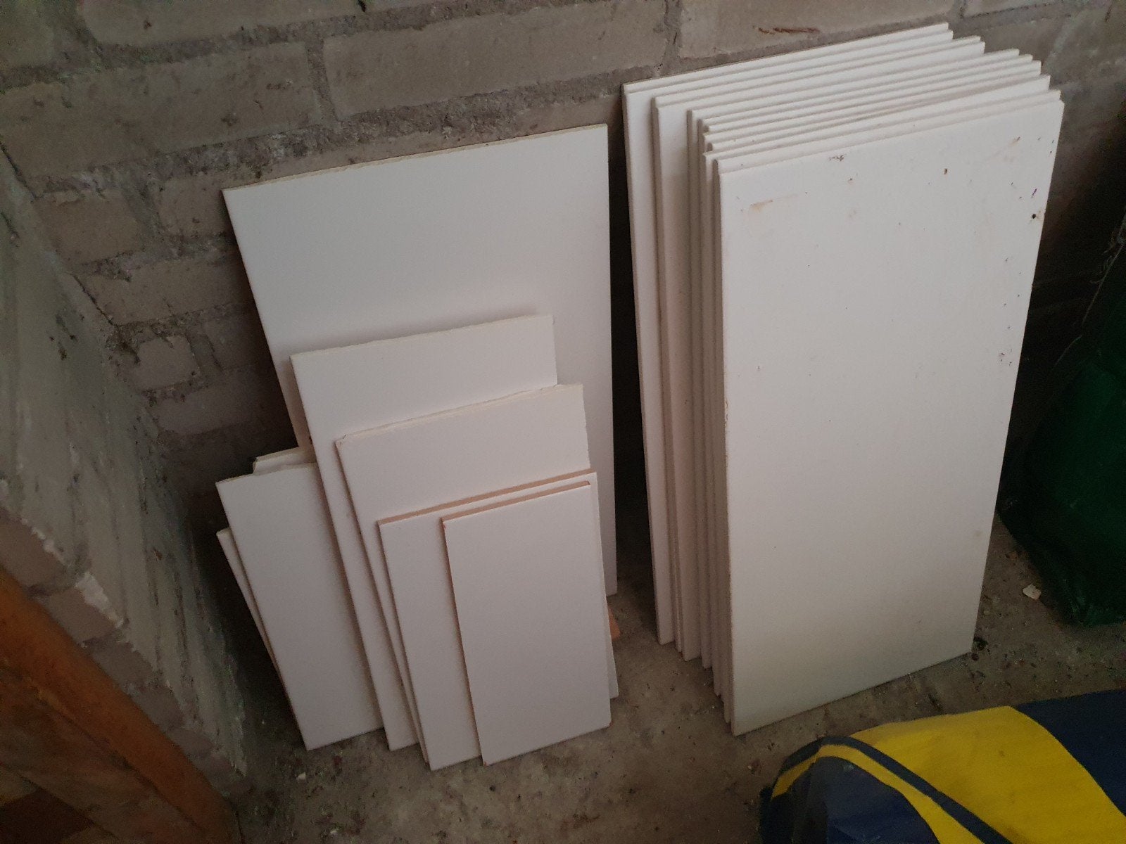 restje wandtegels wit 50x25cm, Ophalen, Gebruikt, Keramiek, Minder dan 5 m²