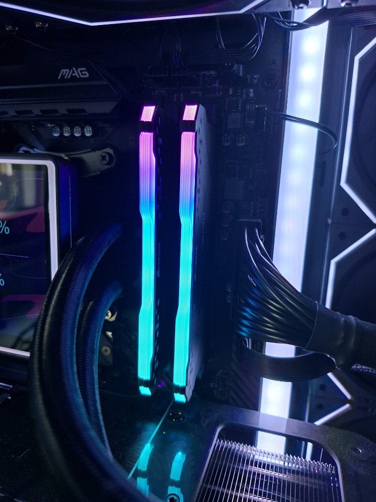 Corsair Vengeance RGB Pro DDR4 16GB (2x8) 3600MHz RGB Zwart, Computers en Software, RAM geheugen, DDR4, Ophalen of Verzenden, Zo goed als nieuw