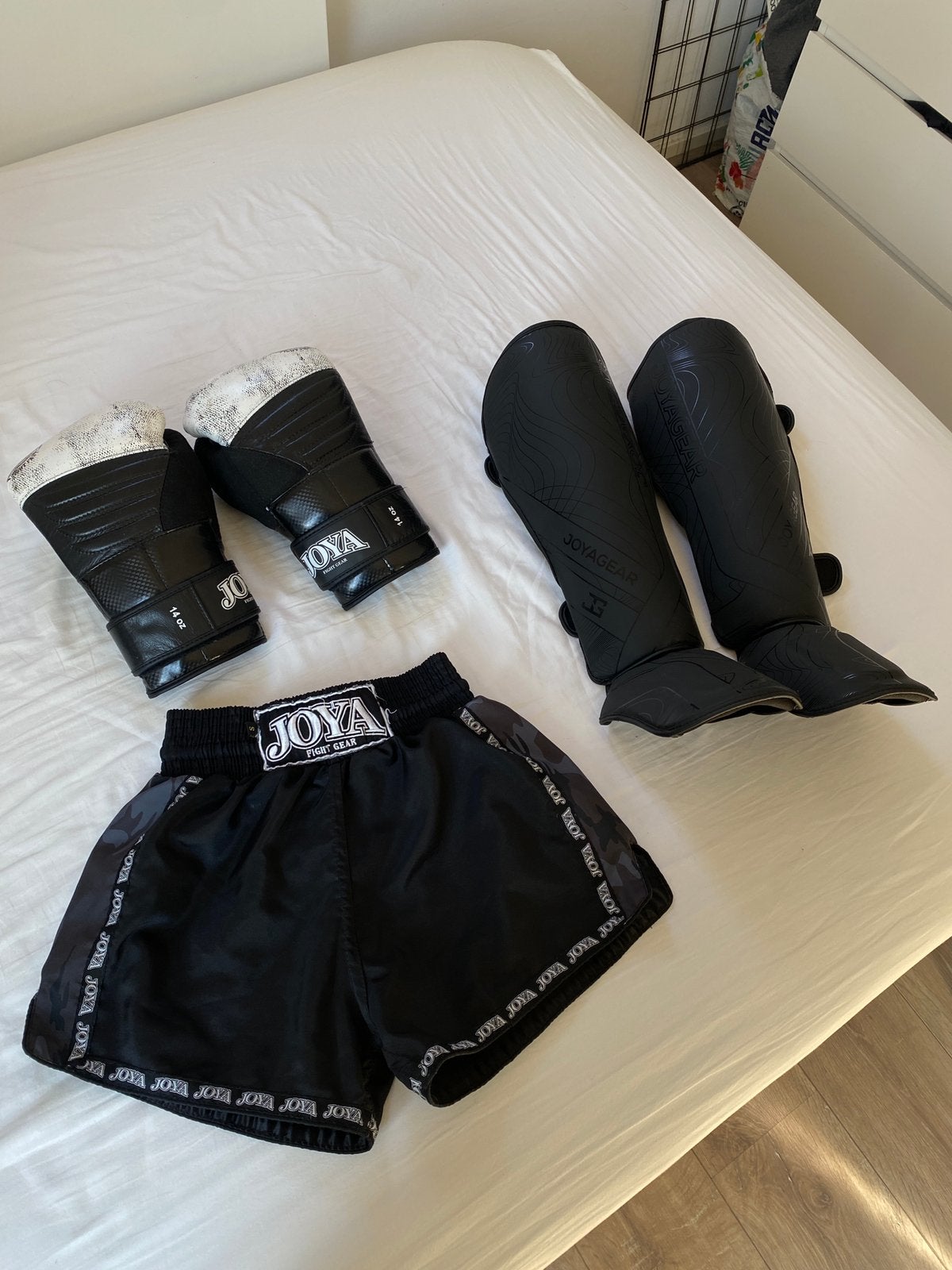 Kickboks spullen, Sport en Fitness, Vechtsporten en Zelfverdediging, Overige, Vechtsportmateriaal, Zo goed als nieuw, Maat M