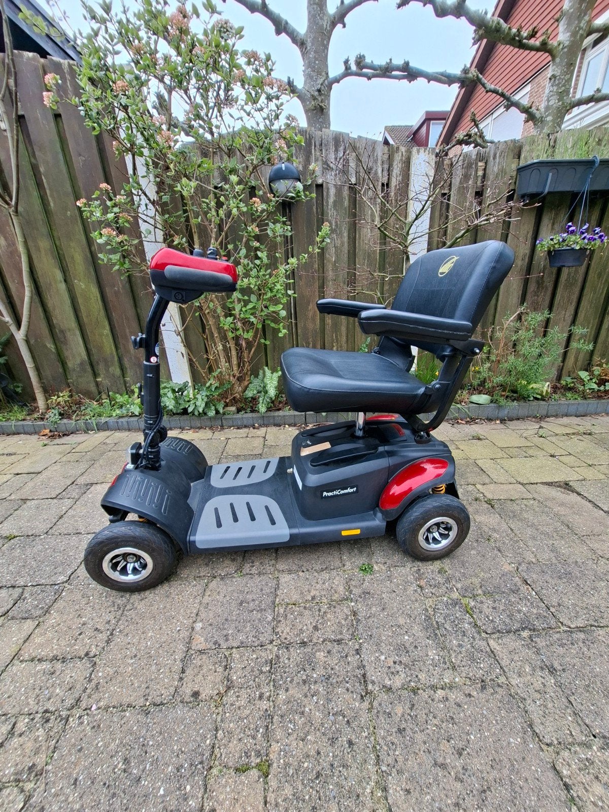 Scootmobiel practicomfort demontabel, moet weg!!, Ophalen, Gebruikt