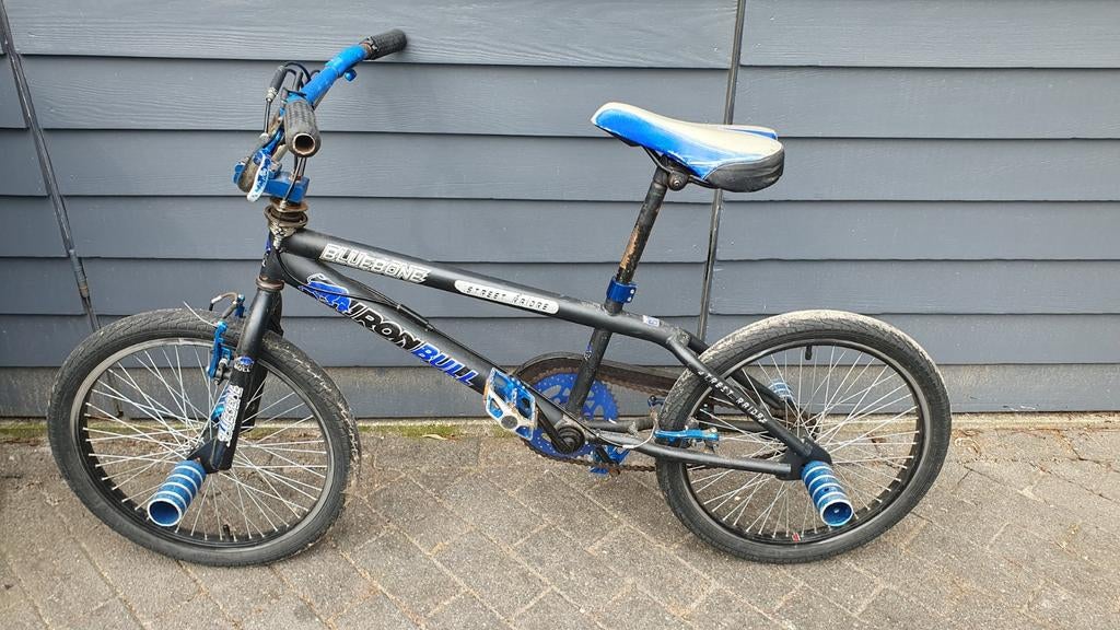BMX Iron bull bluebone (update nodig), Fietsen en Brommers, Fietsen | Crossfietsen en BMX, Ophalen, BMX, Staal, Voetsteunen