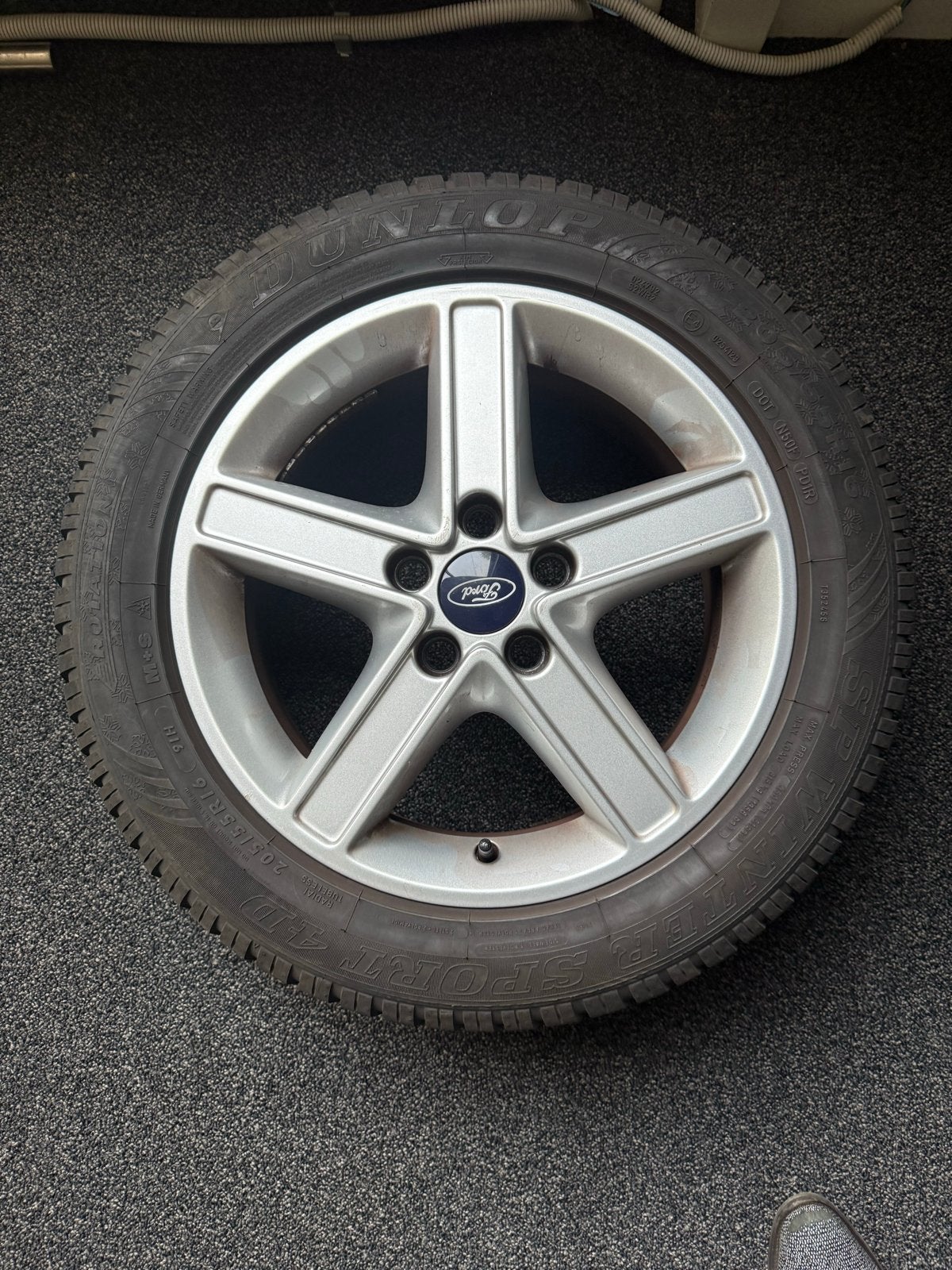 Ford Focus / c-max 16 inch velgen met Dunlop Winter Sport, Ophalen, Gebruikt, 16 inch, Banden en Velgen