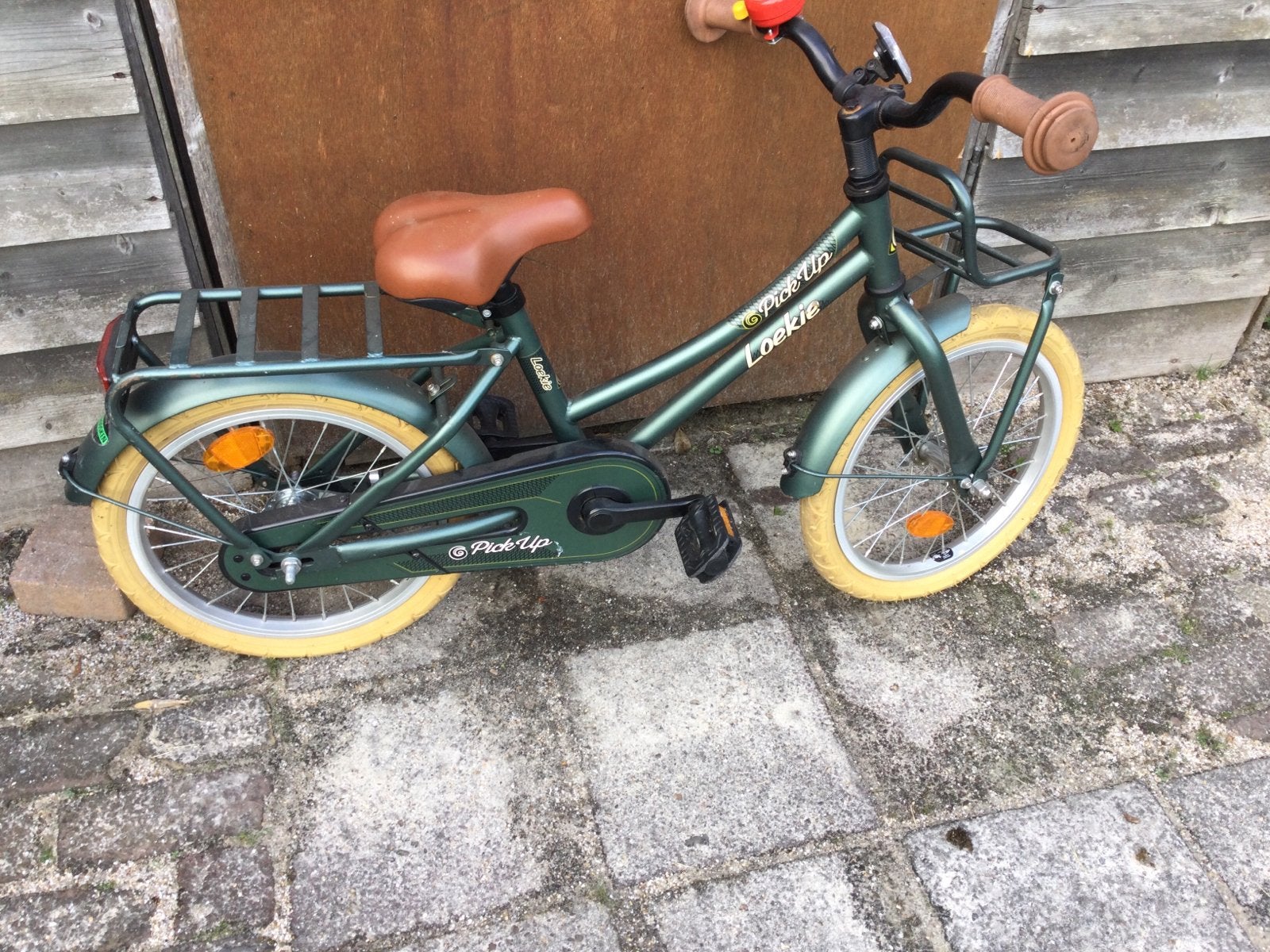 Loekie picknick up 16 inch, Fietsen en Brommers, Fietsen | Kinderfietsjes, Ophalen, Zo goed als nieuw