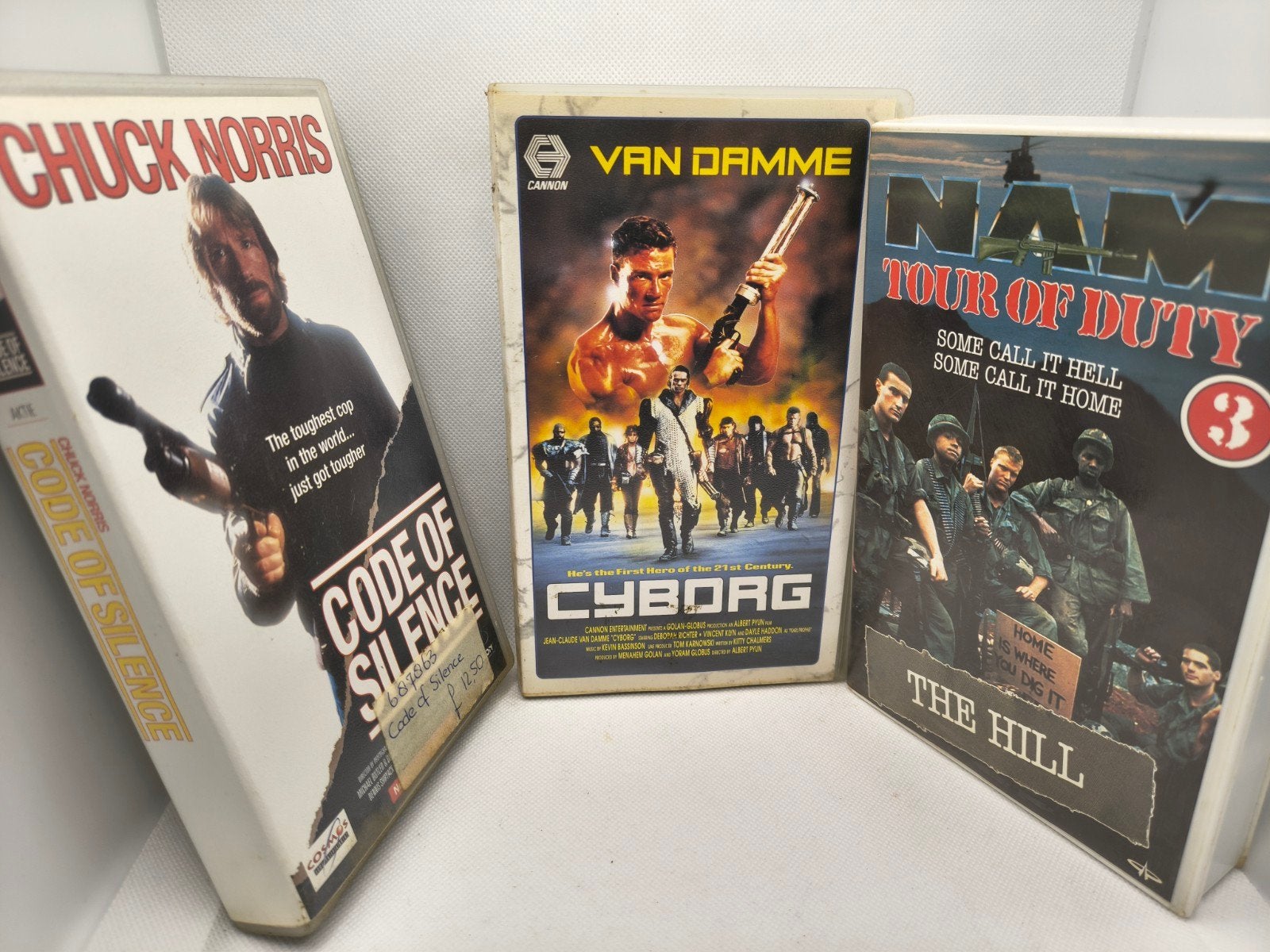 Code of silence, cyborg en tour of Duty the hill VHS, Cd's en Dvd's, VHS | Film, Alle leeftijden, Ophalen of Verzenden, Zo goed als nieuw