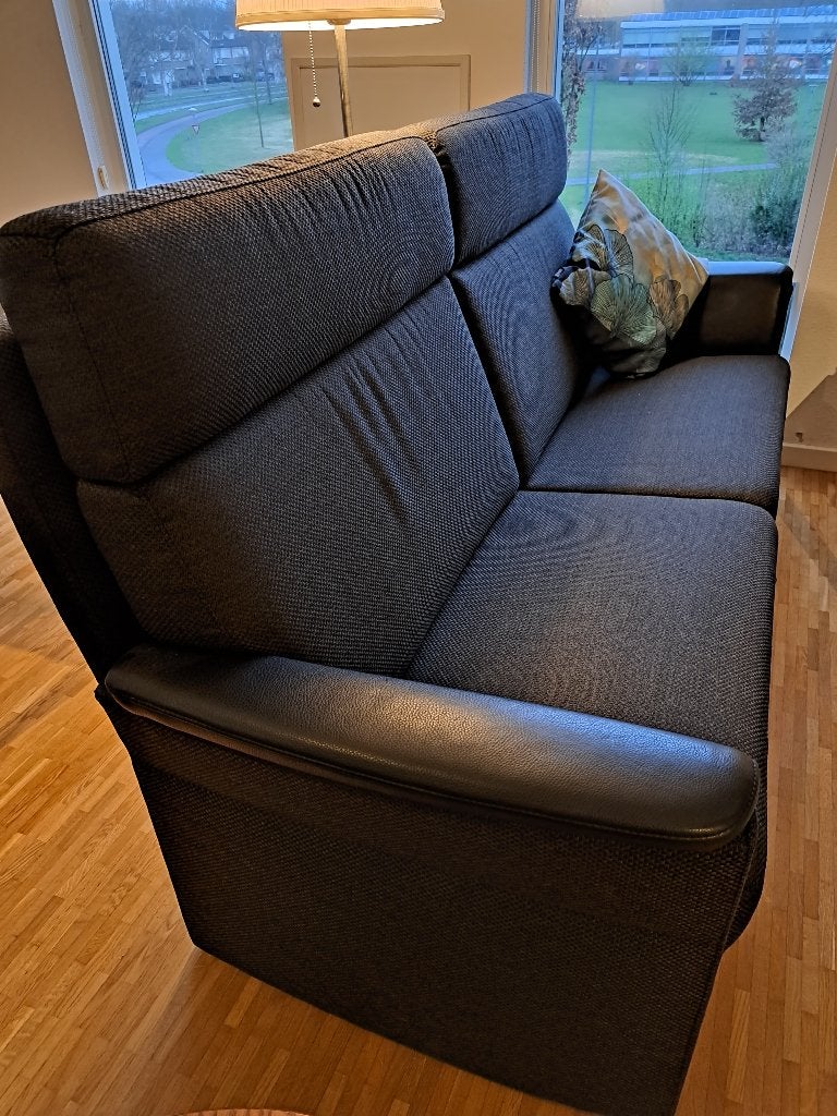 Black 3-Seater Couch – Firm & Comfortable, Huis en Inrichting, Gebruikt, Minder dan 75 cm, Driepersoons, Ophalen of Verzenden