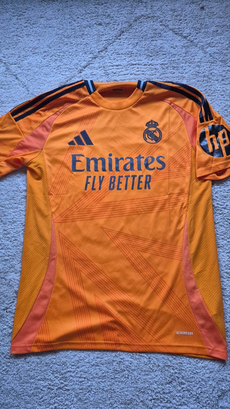 Real Madrid 2024-2025 Mbappé Uitshirt Maat M, Maat 48/50 (M), Nieuw, Oranje, Ophalen of Verzenden