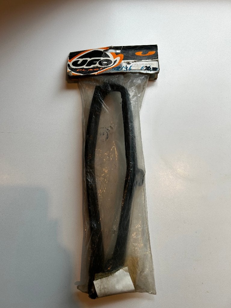 Kettinggeleider voor - Honda CR 125/250 '95-97, Ophalen of Verzenden